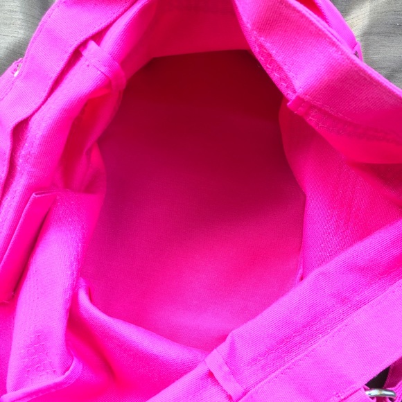 💖VS Hot Pink Tote!💕 FREE WITH $75 BUNDLE! - Picture 6 of 6